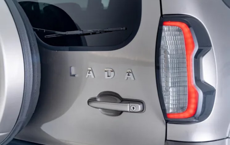 За что любить, а за что ненавидеть новую Lada Niva Travel | ForPost - Авто