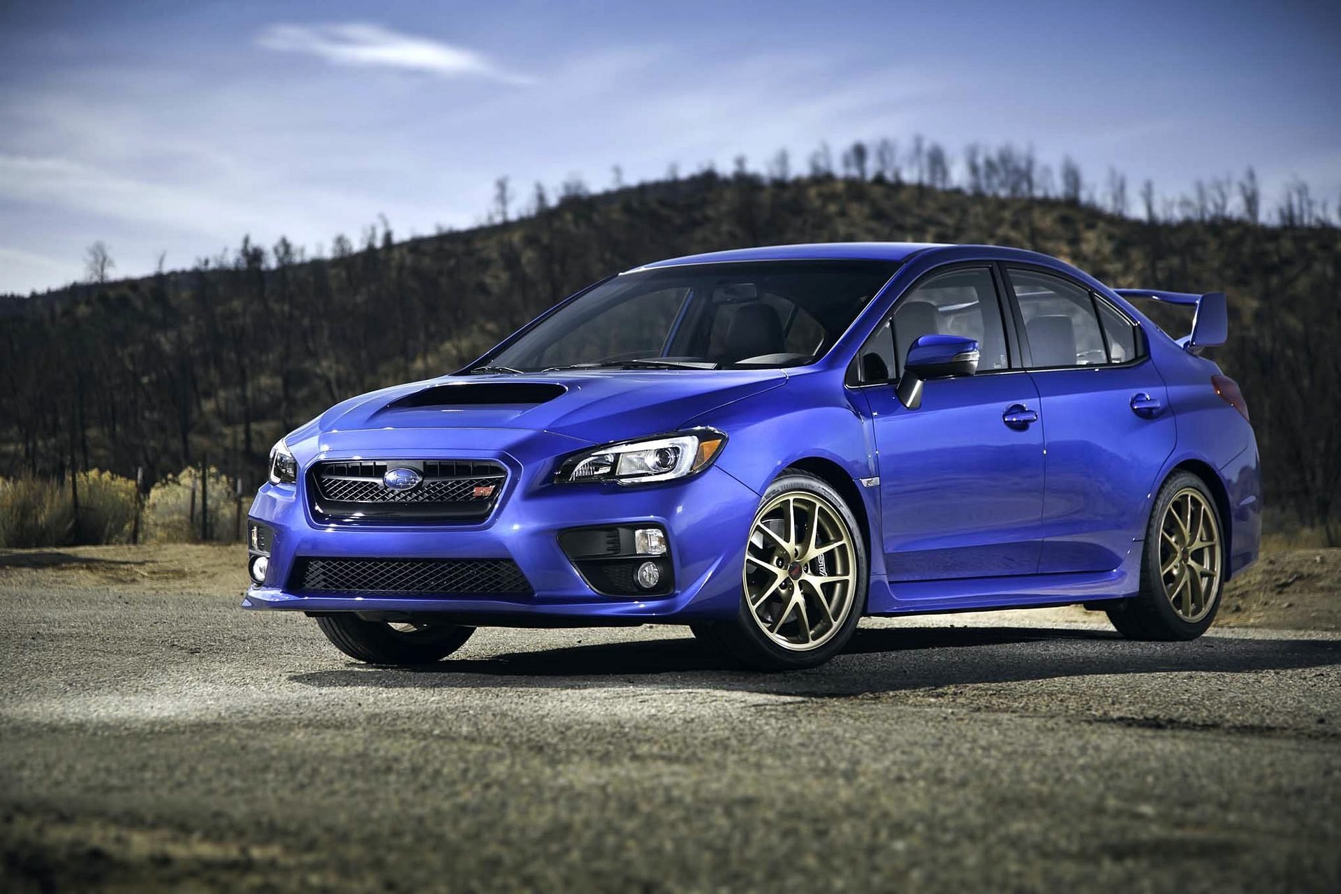 Субару Импреза WRX STI седан 2015